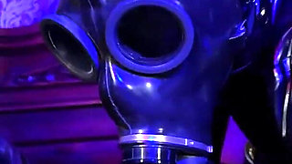 Heavy Rubber Fisting