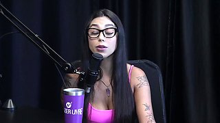 She was <censored>, recorded with Maximo Garcia, created the course and gave tips for sitting, and discovered she was an exhibitionist - Didy Reis (WATCH ON: SHEER/RED)