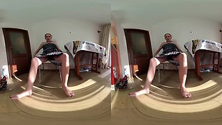 Natalired Play With Pussy In The Kitchen - Bbw Redhead Amateur Masturbation With Dildo