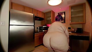 Blushtv- Greekthicky Hot in the Kitchen