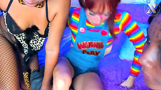 Two Nymphomaniacs Give Each Other Oral Pleasure