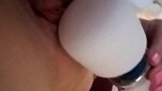 Close up pussy toying on cams
