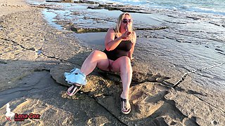 Lena Cox - Squirting Masturbation at the Beach