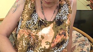 Hot GILF Maris Knows What You Like to See
