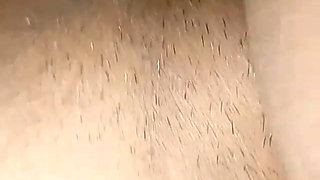 Desi girlfriend has sex for the first time, had a lot of fun, boyfriend had sex with girlfriend for the first time.