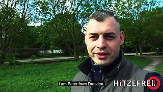 Skinny Milf gets her pussy wet at Public Park!! - Hitzefrei