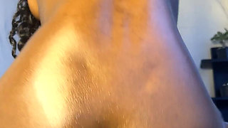 Petite Babe Riding