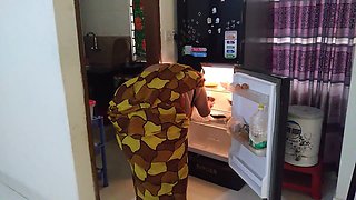 While Taking the Food Out of the Fridge, I Fucked the Neighbor Aunty