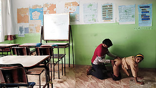Indian Kolkata School Girl Sex In Class