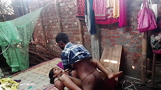 DESI GIRL RUKIA SEX IN HER BOYFREIND