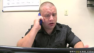 Spa Fuck With Levi Cash, Isis Love - Brazzers