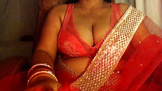 Hot Indian Big Boobs Girl Nude Show.