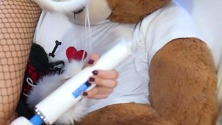 Busty milf brunette play with toys webcam chat