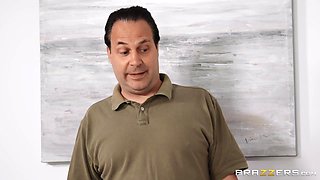 Just Ignore Him With Zac Wild, Holly Hotwife - Brazzers