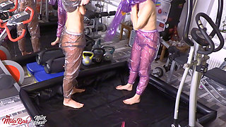 2 Blonde Lesbians Oil Themselves