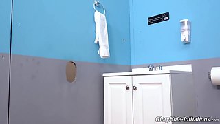 Discovers The Pleasures Of - Nadia Jay