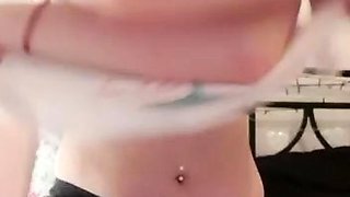 Amateur Blonde Teen Plays Solo with Toy Webcam Porn
