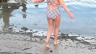 Curvy Young MILF Skinny Dipping in October