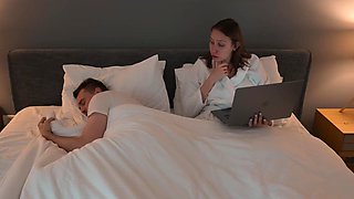 Russian StepMom's Facial Cumshot: Handjob and Pounding