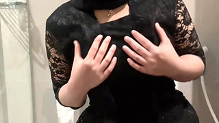 Sexy White Kebaya Hijab Girl Plays in the Toilet Until She Squirts