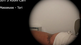 Tori - Room Cam Handjob