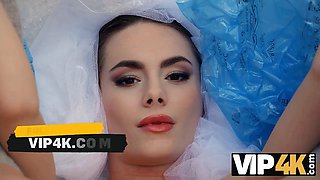 VIP4K. Love Object