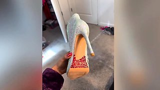 Love Chat Big Boobs Brunette Masturbating For Cam