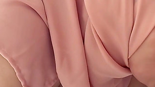 Hijabi Aaliyah Yasin, a Muslim Wife, Is Unfaithful to Her Husband