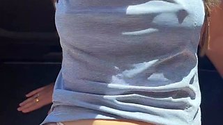Hazey Haley Rides Her BF’s BWC In His Car Onlyfans Video
