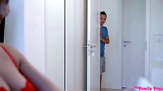 Eat it before you stick it - s15:e6