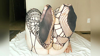 Big Feet in Fishnets JOI with Cum Countdown