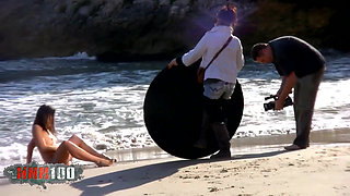 Sexy Video: Jessica Bitch Beach Shoot