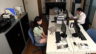 Omege japanese girl with big boobs on cams