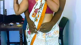 Hot Indian Mallu Aunty Fucking Hot Saree