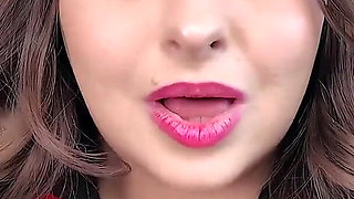 Glossy Red Lips JOI