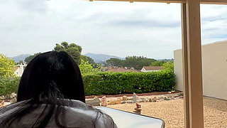 Enjoy Sex Service with a Big-assed Chinese Married Woman on an Open-air Balcony, All the Way to Internal Ejaculation