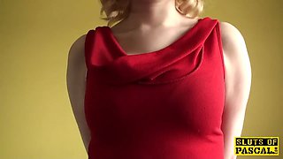 Dutiful uk submissive rubbing her clit on cue