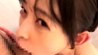 The Super Cute Camera Girl Whose Photos Taken With Her