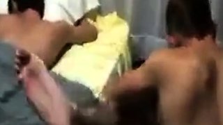 Bareback Amateur Takes Big Cock in Dorm Room