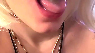 Pretty Woman Honeybunnyba Hire to Suck