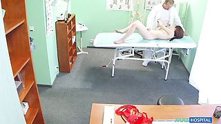 Sexy as hell girlfriend Cute Pleasure likes jumping on a big boner