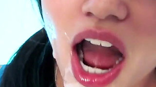 Pig Tails Cum Slut Teen Holly Dee Blows Four Hung Studs in Hot Bukkake Session