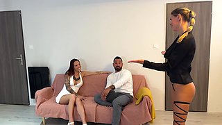 Nina has a nice time with the three brothers - Jacquie et Michel TV