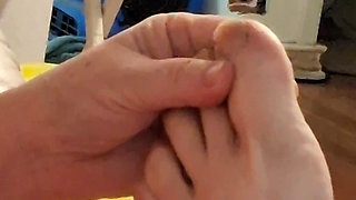 Big Beauty Nurse Vicki Cuts Boyfriends Toe Nails He Has Stinky Dirty Feet