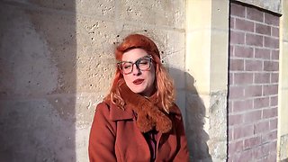 Emma knows how to relax... - Jacquie et Michel TV