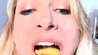 LilithEatz - Lilith Eatz Breakfast