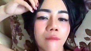 Tante Putri Irawan Toket Gede Goyang