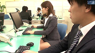Office Temptation - the Pantyless Coworker Suddenly Undresses Right Before His Eyes - Part1