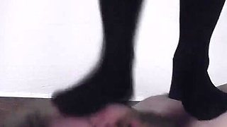 Mistress Cleo Smoking and Crush!