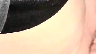 Delhi White Girl Takes Policeman's Entire Cock in Her Big Ass